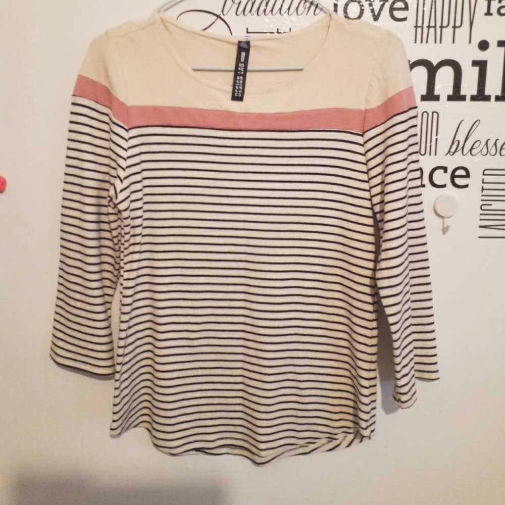 10 / $10 Cute top